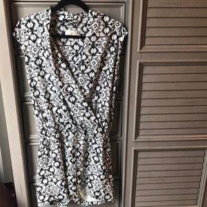 NWOT Ikat romper black/white size large